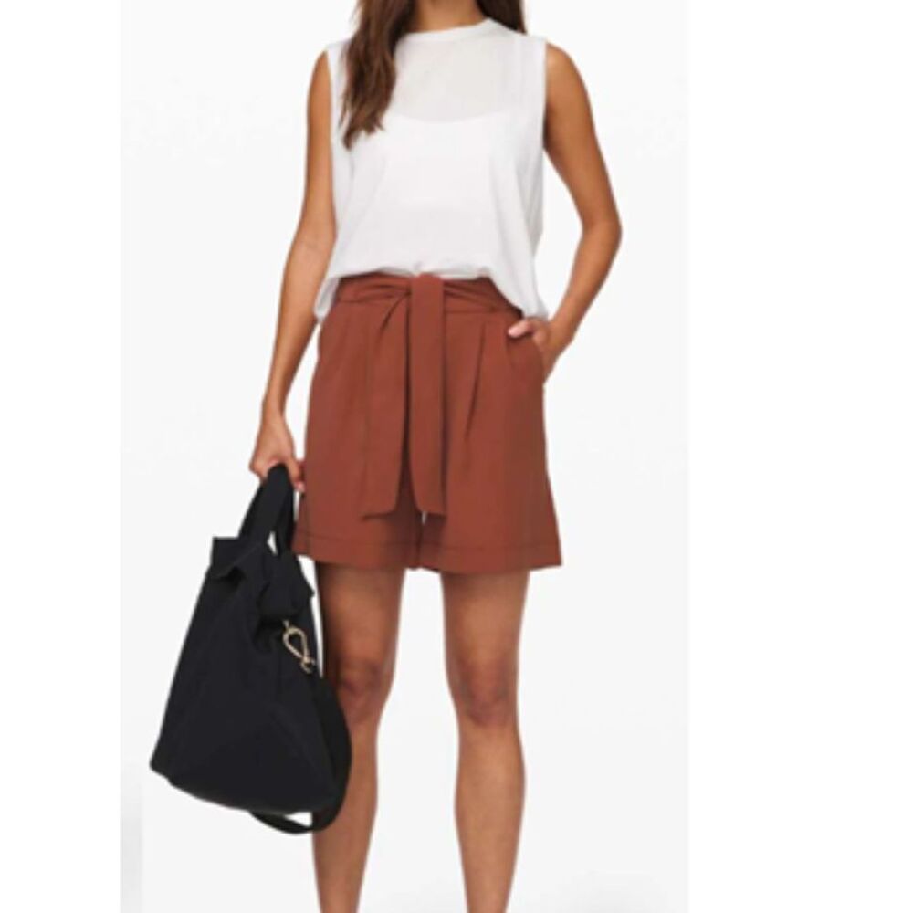 Lululemon Athletica Brown Bermuda Shorts Casual